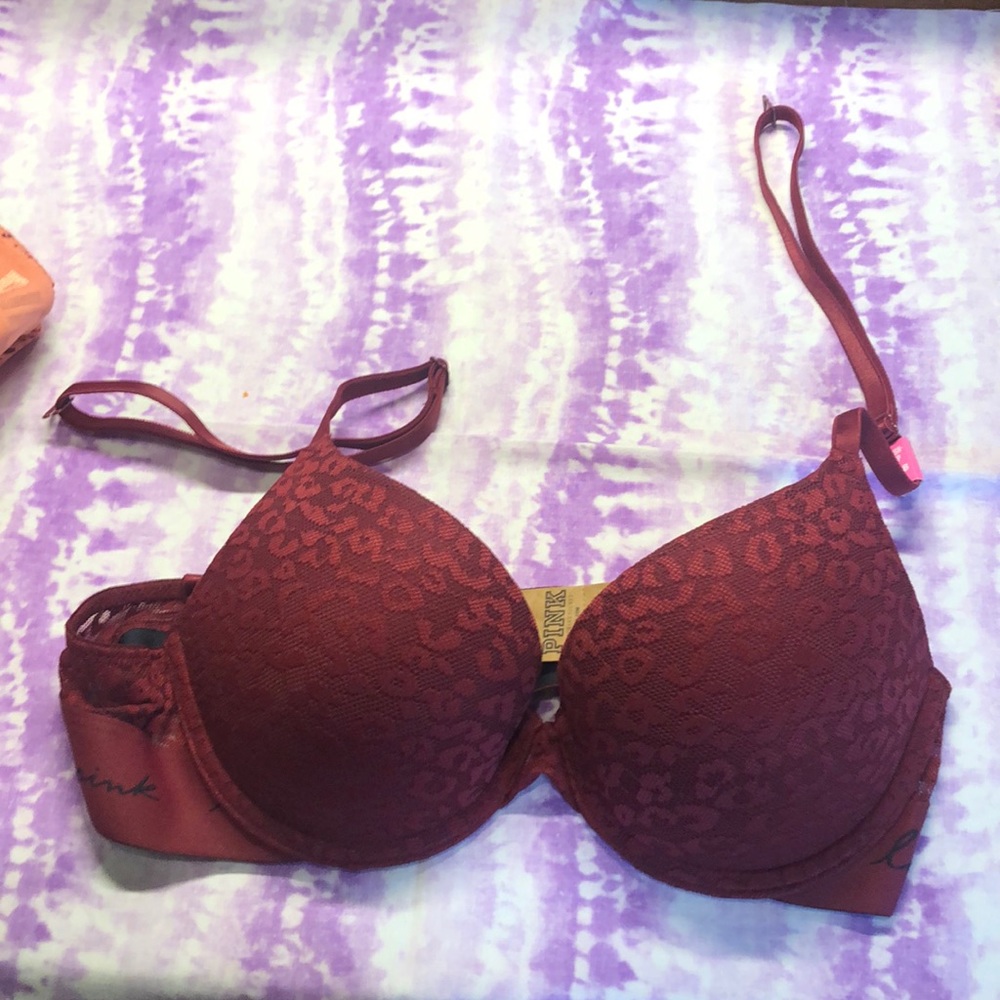 Pink Victoria secret bra size34B